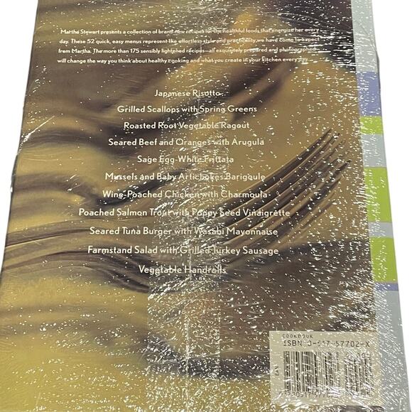 Martha‎ Stewart's Healthy Quick Cook Four Seasons of Easy Everyday Recipes NWT - Picture 2 of 3